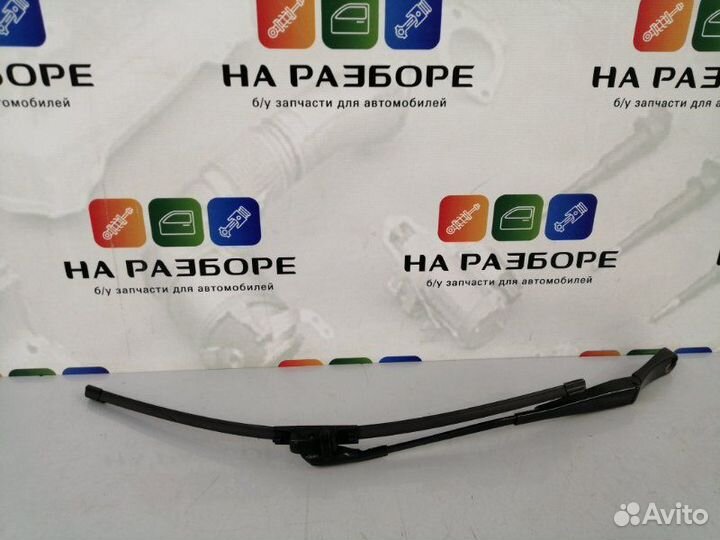 Щетка стеклоочистителя передняя левая Porsche