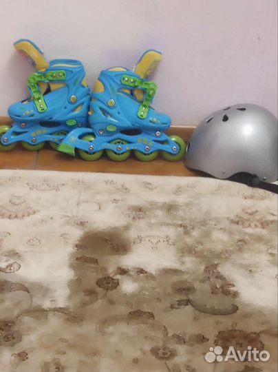 Шлем и ролики для детей от 5 лет не разу никотал