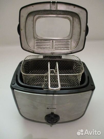 Фритюрница vitek VT-1536 SR