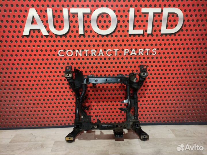 Балка подвески передняя (подрамник) Jeep Grand