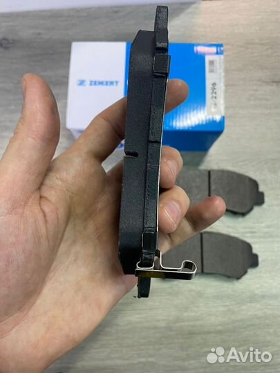 Колодки тормозные передние Nissan Qashqai, X-Trail