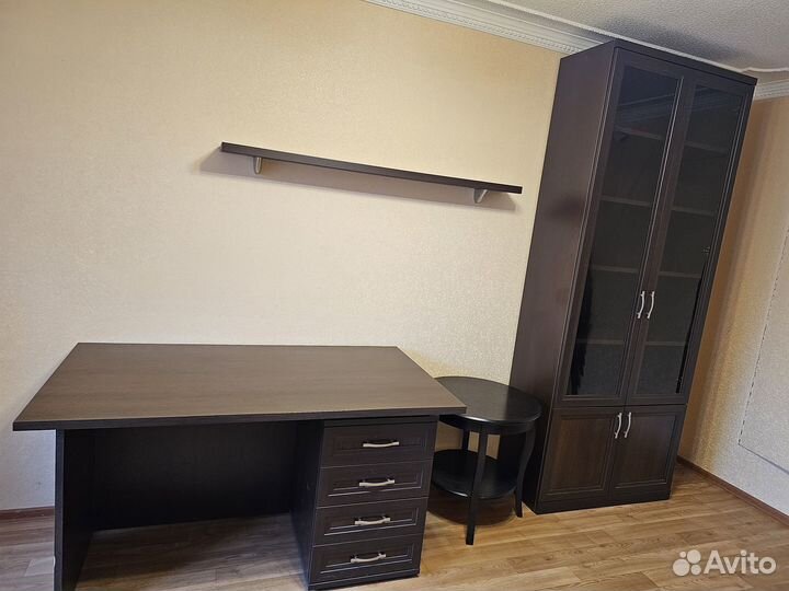 Полка настенная бу