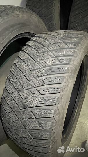 Goodyear UltraGrip 255/55 R18 105