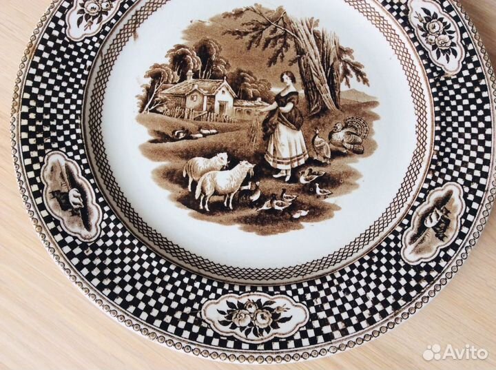 Тарелка 