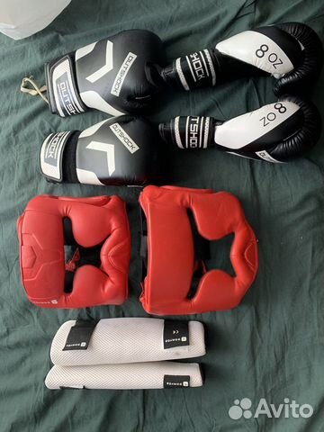 Боксерские перчатки