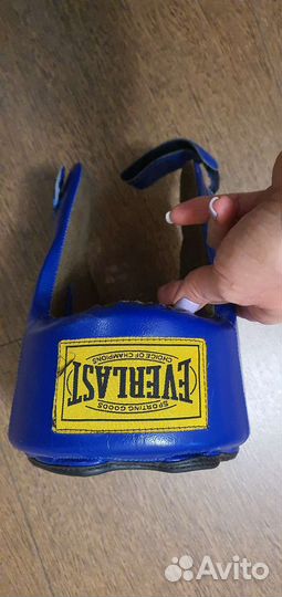 Шлем для единоборств