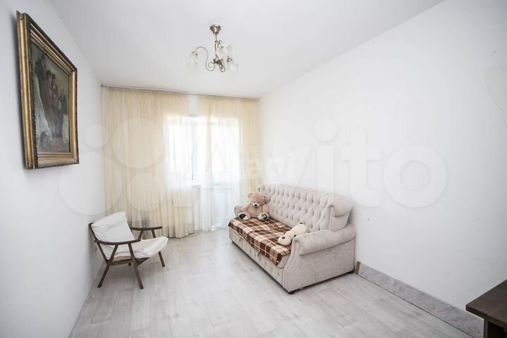 4-к. квартира, 89 м², 9/10 эт.