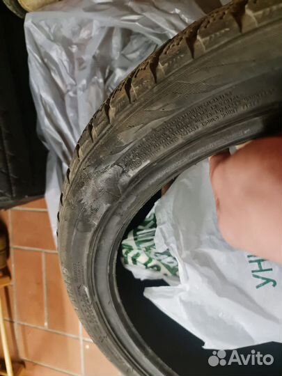 Nokian Tyres Hakkapeliitta R3 245/40 R19 98T
