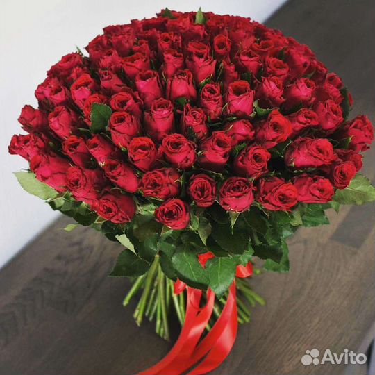 Букеты из 101 розы