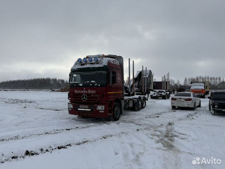 Mercedes-Benz Actros 2643 с КМУ, 2004