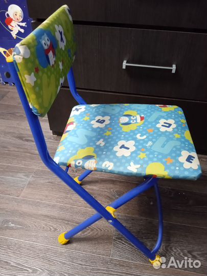 Детский стол и стул