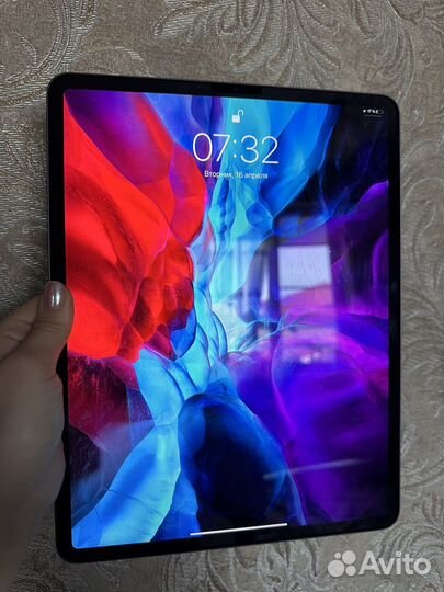 iPad pro 12.9 m2 2022 128gb