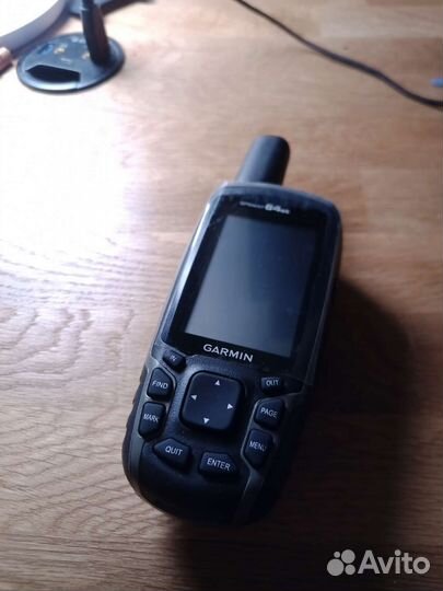 Туристический навигатор Garmin gpsmap 64st