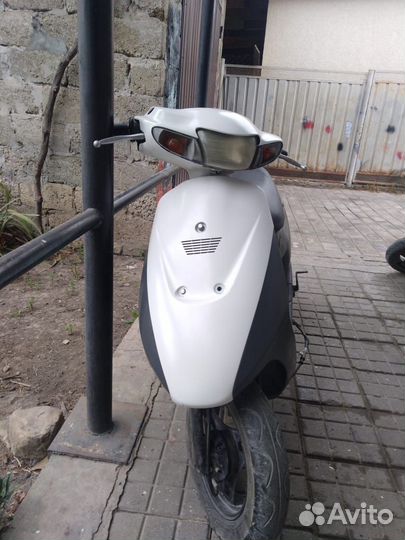 Suzuki let's 2 New