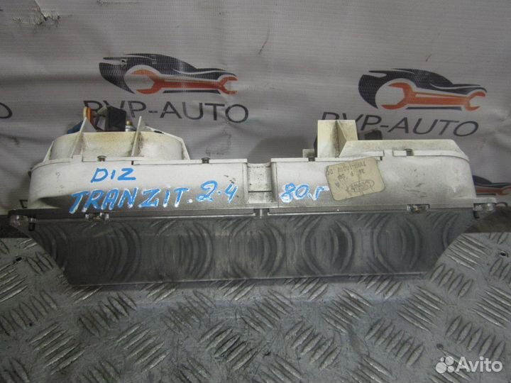 Панель приборов Ford Transit 2 2.4 Diz 1978-1984