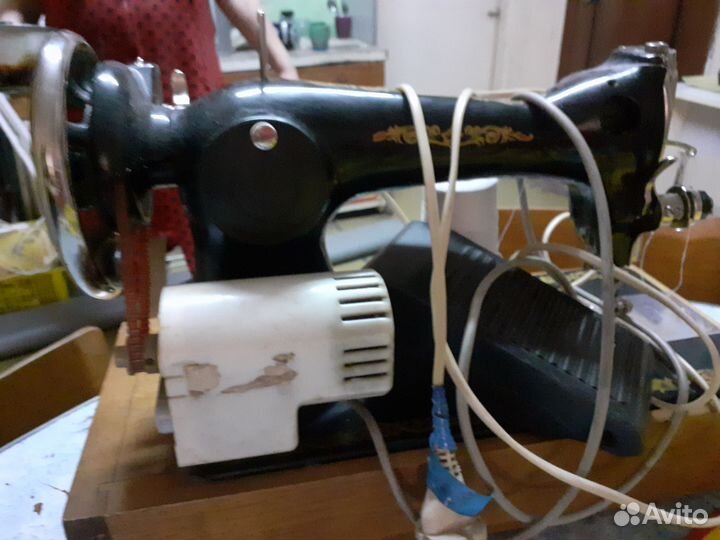 Электро швейная машинка