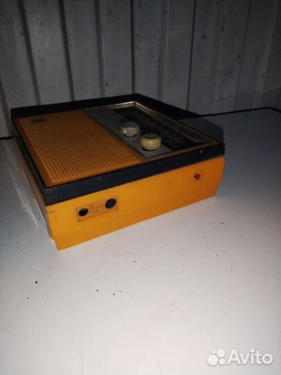 Радиоприёмник Вега 402 Олимпийская серия СССР