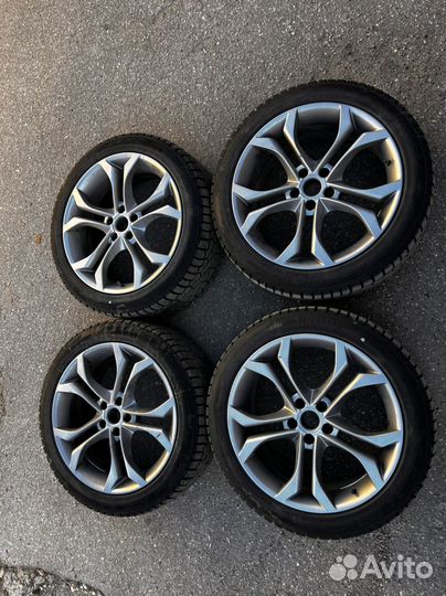 Комплект зимних колес Pirelli 245/45 r19 audi