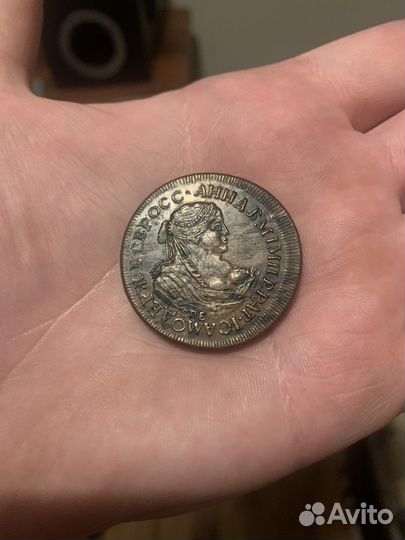 Монета 1740, как говорят специалисты, копия