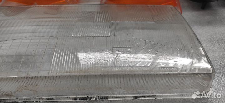 Стекло, крышка фары, поворотники и светоотражатели