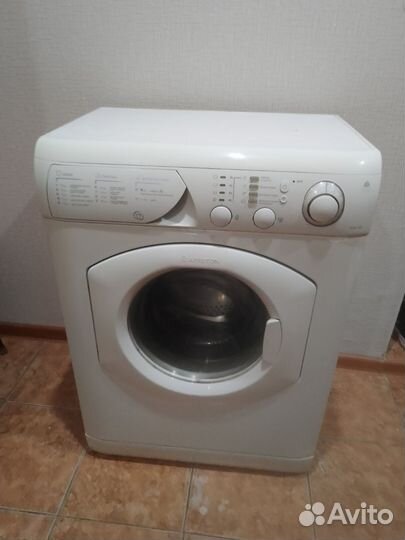 Стиральная машина Ariston avsl 100 на запчасти