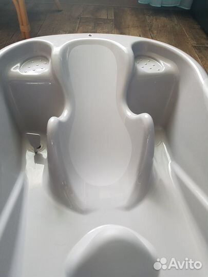 Ванночка для купания с горкой