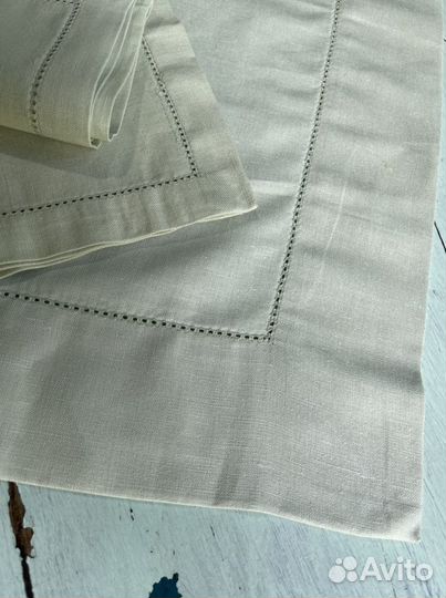 Льняные скатерти и салфетки с мережкой