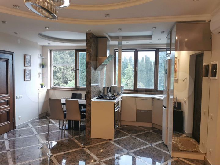 2-к. квартира, 45 м², 6/6 эт.