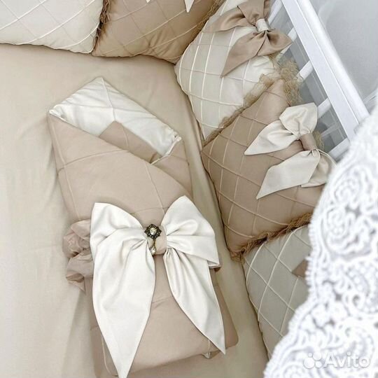 Комплект белья в детскую кроватку Mikids