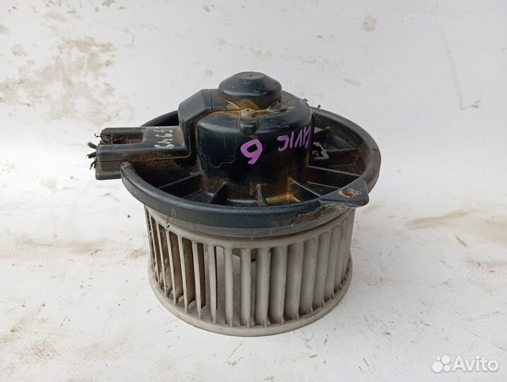 Моторчик отопителя Honda Civic 6 MA MB MC CRX