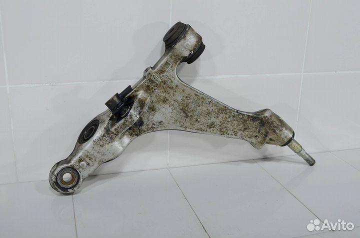 Рычаг нижний передний левый Lexus Is250/350 XE20