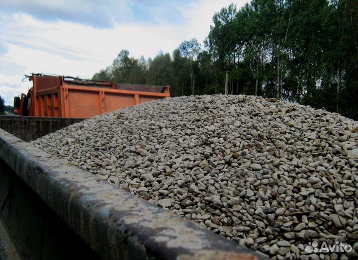 Щебень известняковый в наличии с доставкой