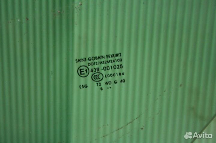 Стекло двери передней левой Volkswagen 2006-2016