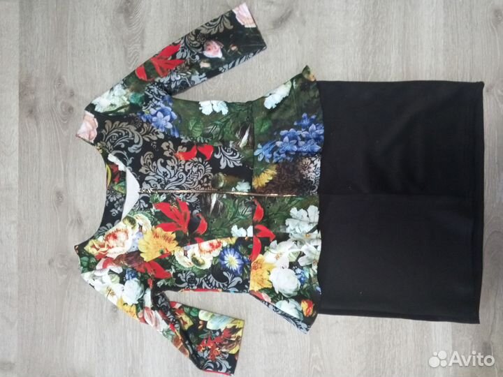 Платье с цветами Melanie