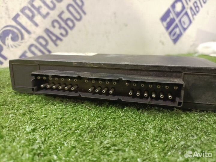 Блок управления светом Bmw E34 седан 2.0 1989