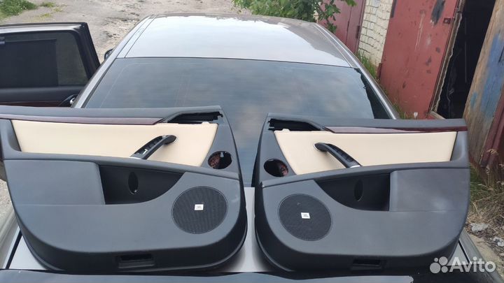 Обшивки дверей задние пежо 407