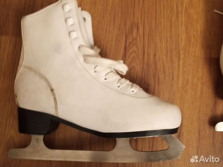 Коньки фигурные
