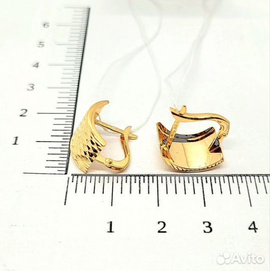 Золотые серьги