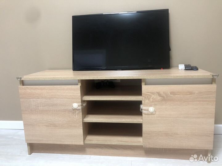 Тумба под телевизор