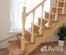 Столб начальный для лестницы / столб из дерева