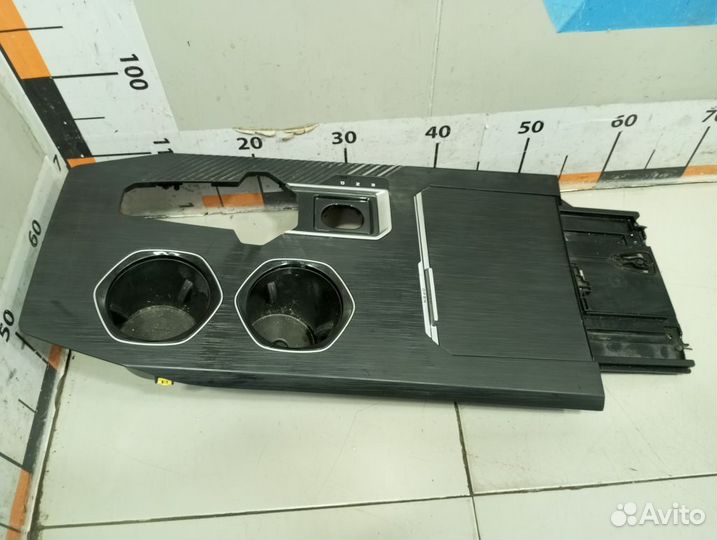 Накладка консоли