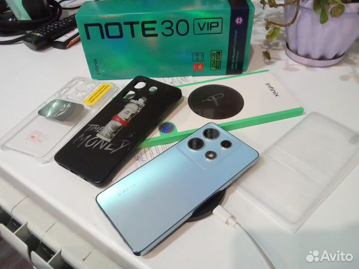 Infinix Note 30 VIP, 8/256 ГБ