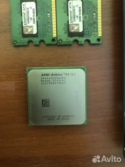 Комплект AMD Athlon 64x2 4400+