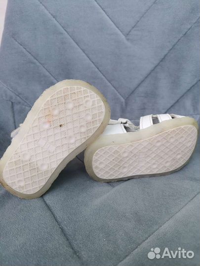 Босоножки для девочки 19