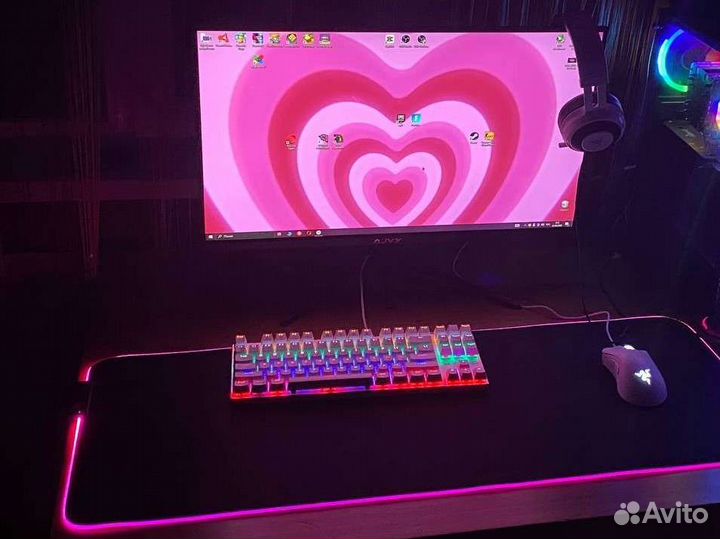 Продаю Наушники и мышку Razer