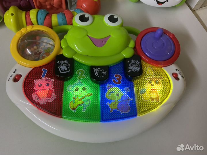 Развивающие игрушки и погремушки пакетом