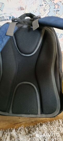 Рюкзак школьный