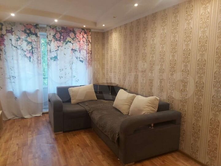 2-к. квартира, 44 м², 3/5 эт.