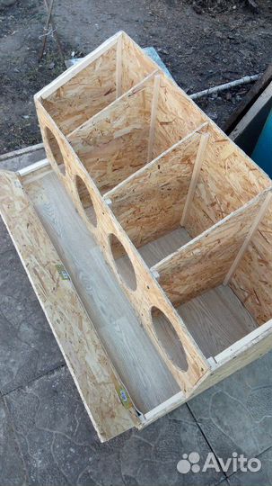 Гнёзда для кур с яйцесборником