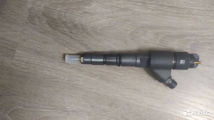 Форсунка тнвд 21147445 Volvo